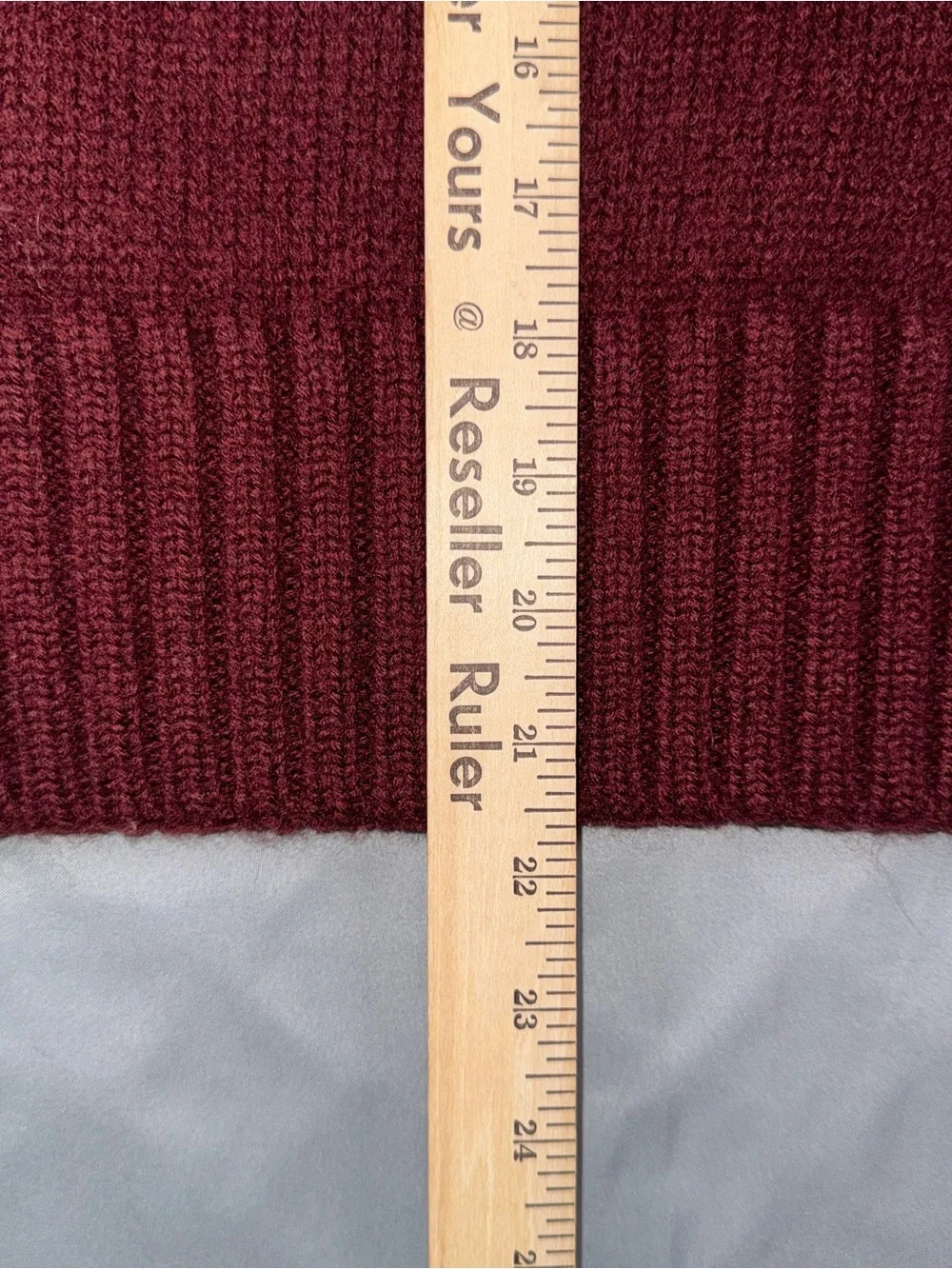 Vintage Abercrombie & Fitch Sweater Mens Small Red Wool Fair Isle Knit V Neck